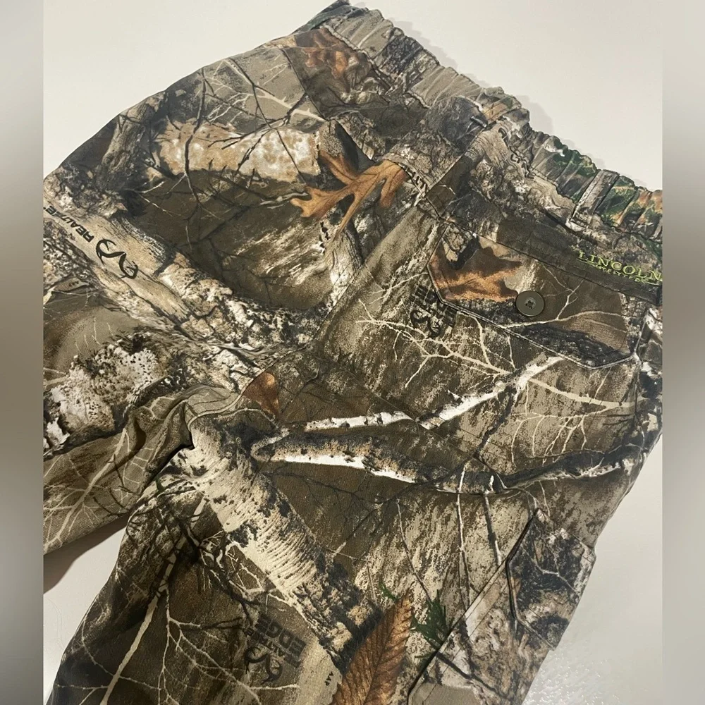 LINCOLN Youth Large Cargo Pants Camo Realtree Edge Hunting Boys Size L.